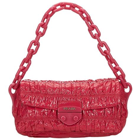 prada chain bag pink